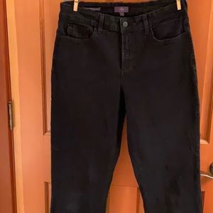 Women’s black NYDJ size 8